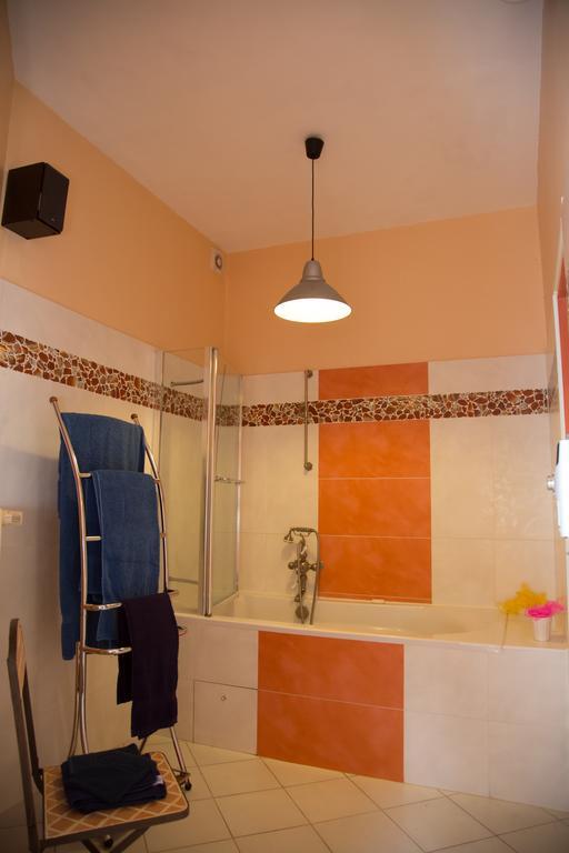 Magnifique Chateau Renove Proche Bourg Grand Parc Belle Terrasse Billard, Ping Pong, Proche Bayeux Et Plages Du Debarquement Tilly-sur-Seulles Εξωτερικό φωτογραφία